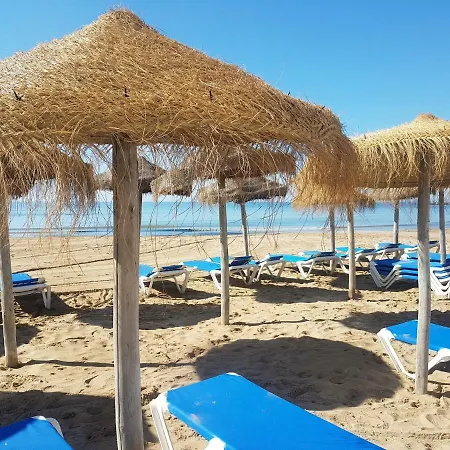 아파트 La Playa Blanca 1 Orbiplaya, Pool, Beach Front, Wifi *